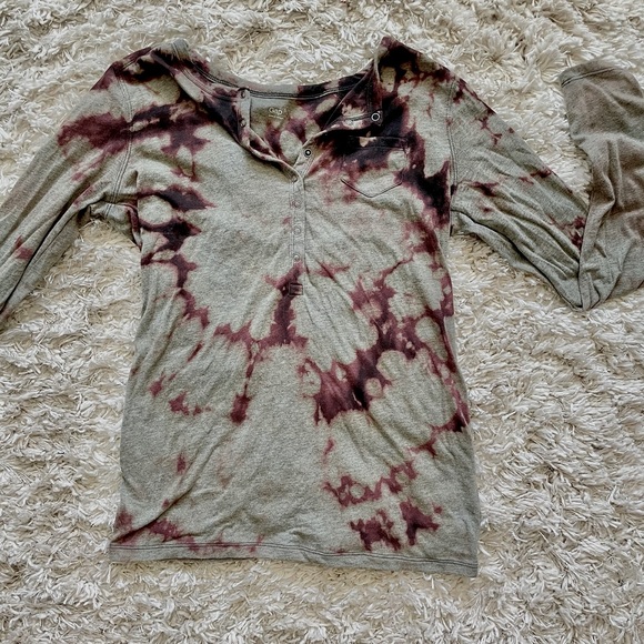 GAP Tops - Bleach Tie Dye Long sleeve